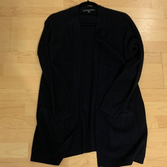 Cyrus Elegant Black Knitwear - Picture 1 of 7